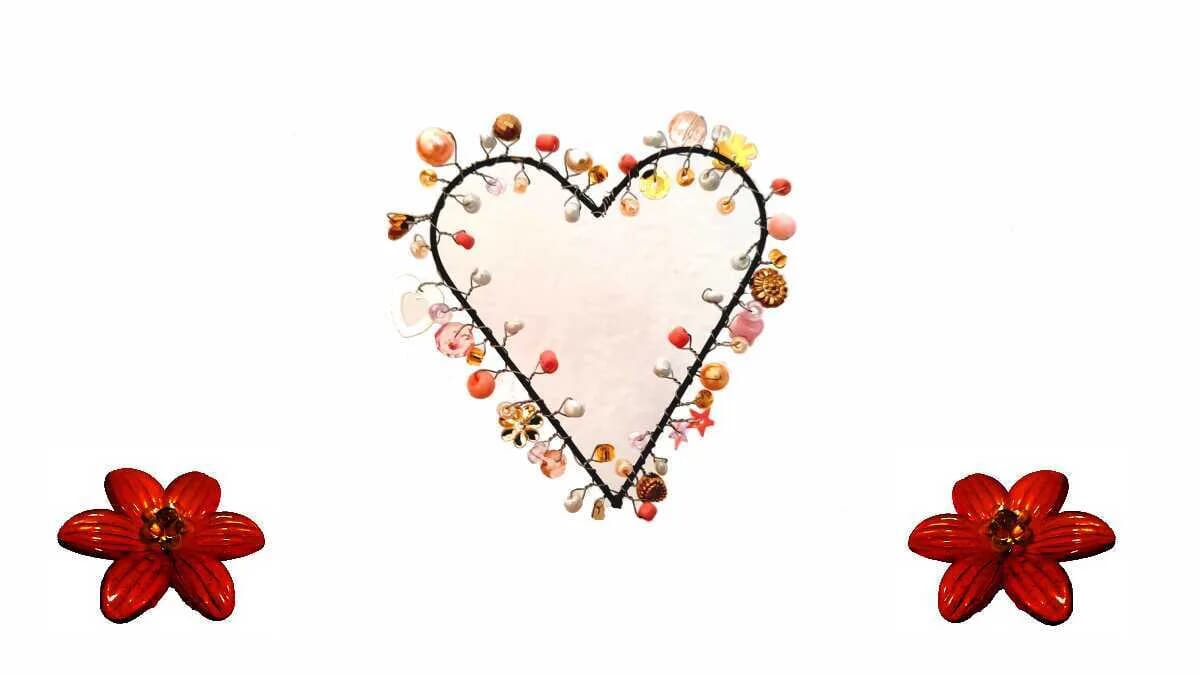 Herz Schmuck Blumen Rot · AVENTIN Storys