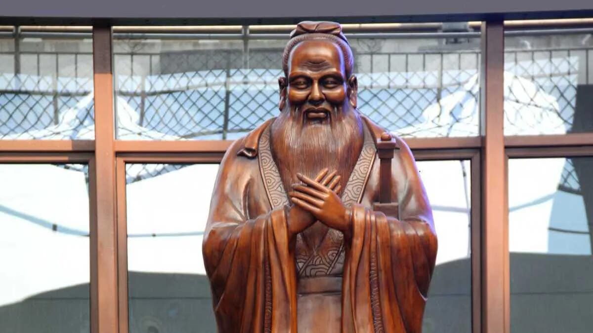 Konfuzius Lehrmeister China Philosoph Ordnung Achtung Harmonie Gleichmut Ausgeglichenheit Bildung · AVENTIN Storys